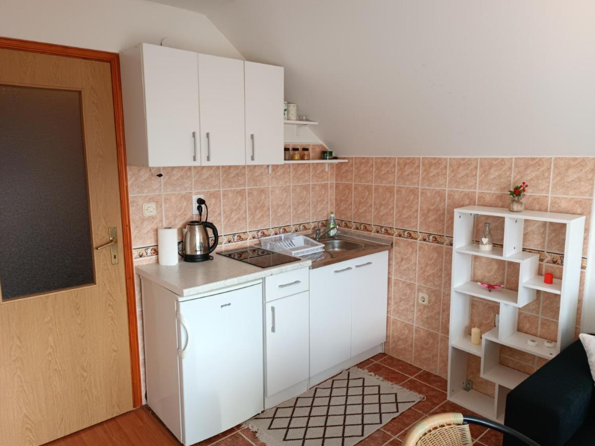 Ferienwohnung Sweet House Pale Exterior foto